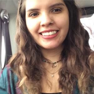 Meet your Posher, Nayeli