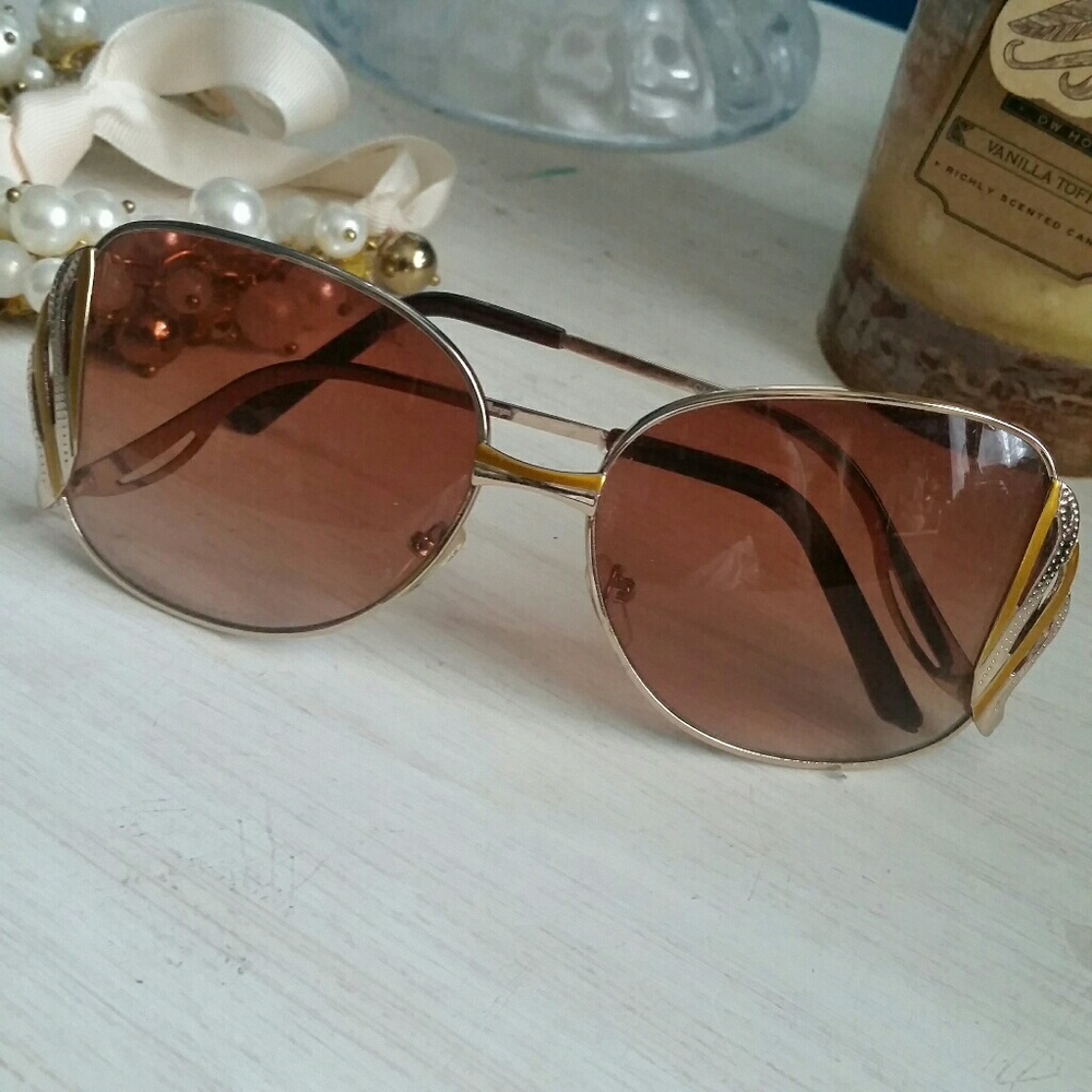 Vintage Style Sunglasses