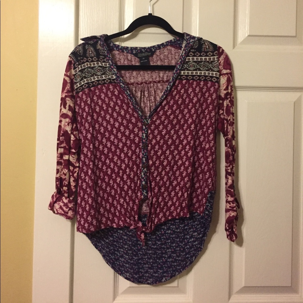 Lucky Brand button down tie pattern shirt