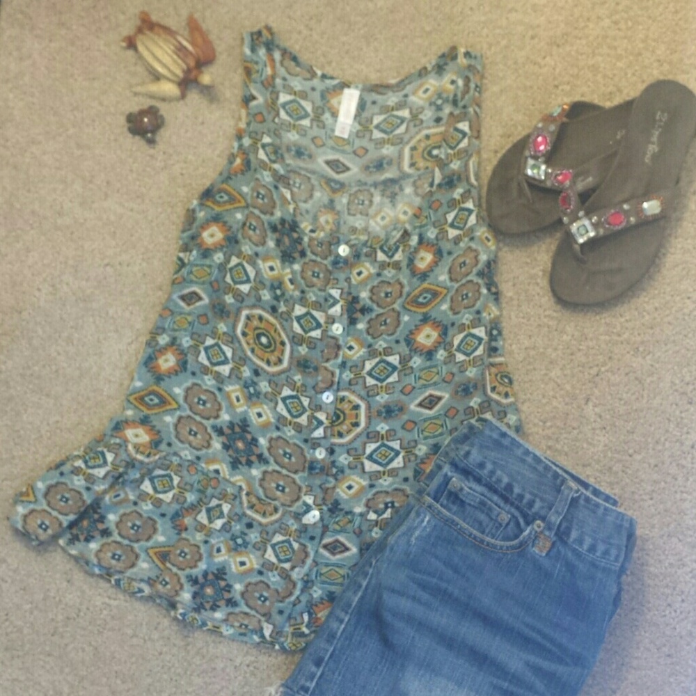 Aztec, Peplum Tank
