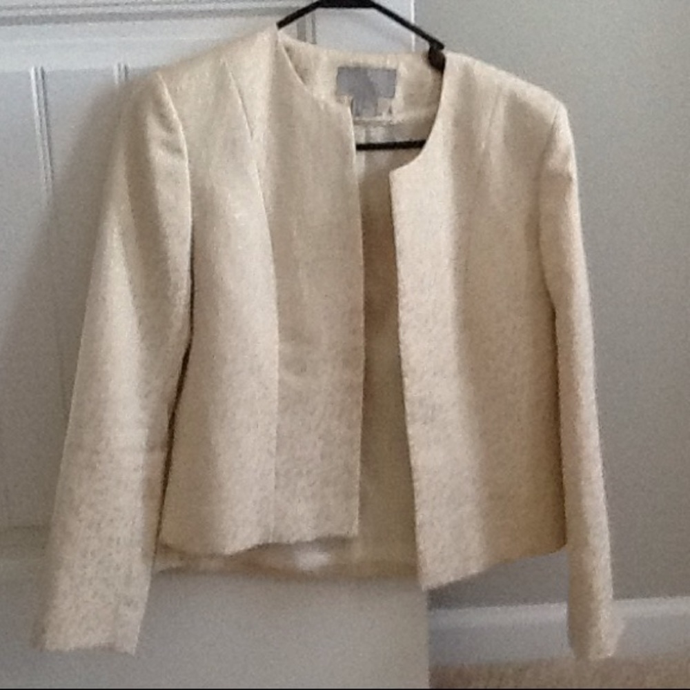 Cream and Gold tone Open front Blazer