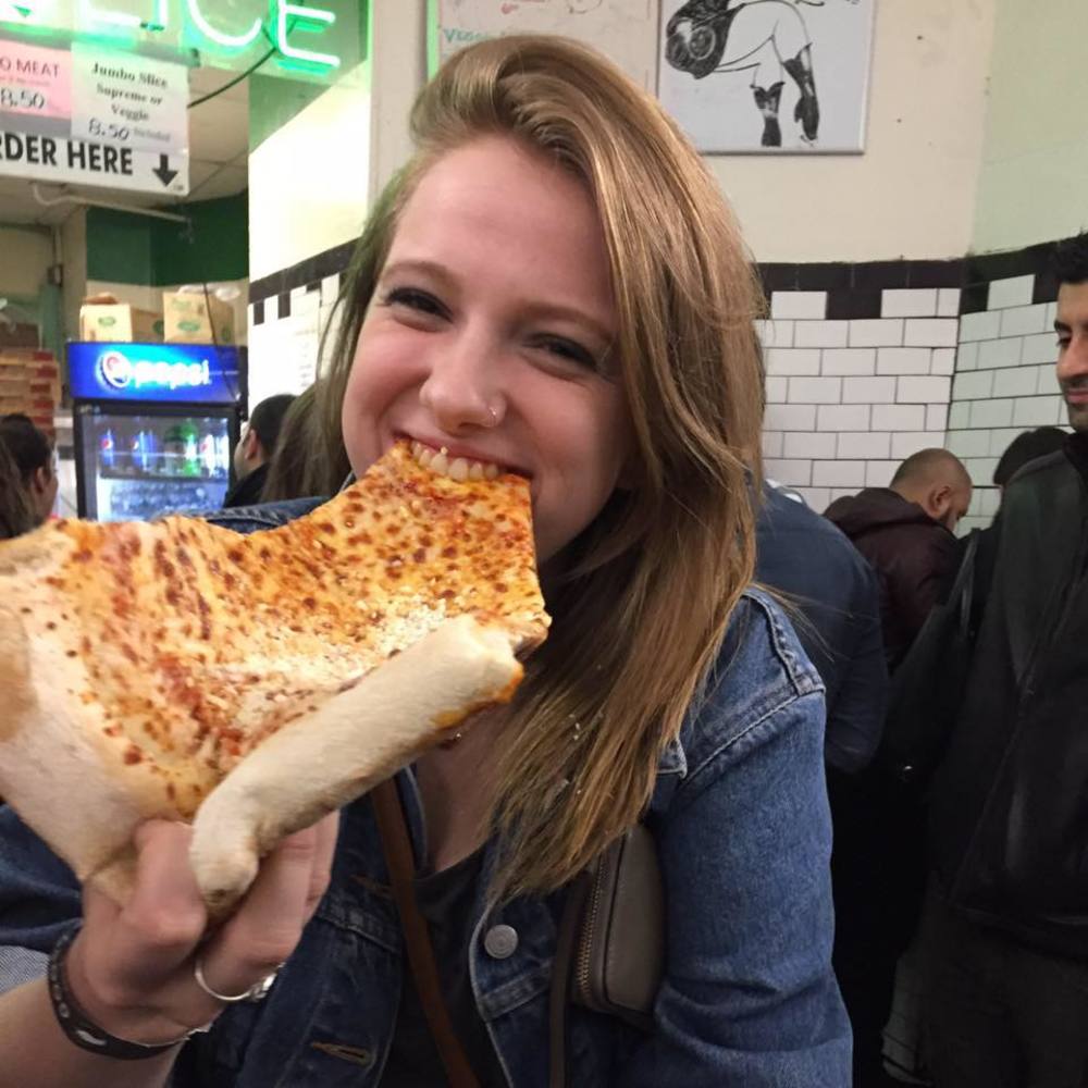 Meet your Posher, Olivia