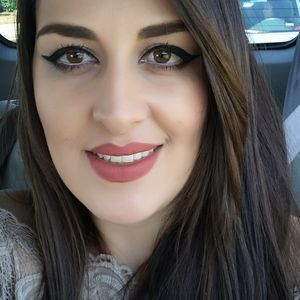 Meet your Posher, Lizbeth