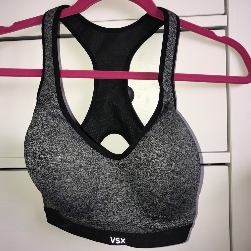 VSX maximum support sports bra