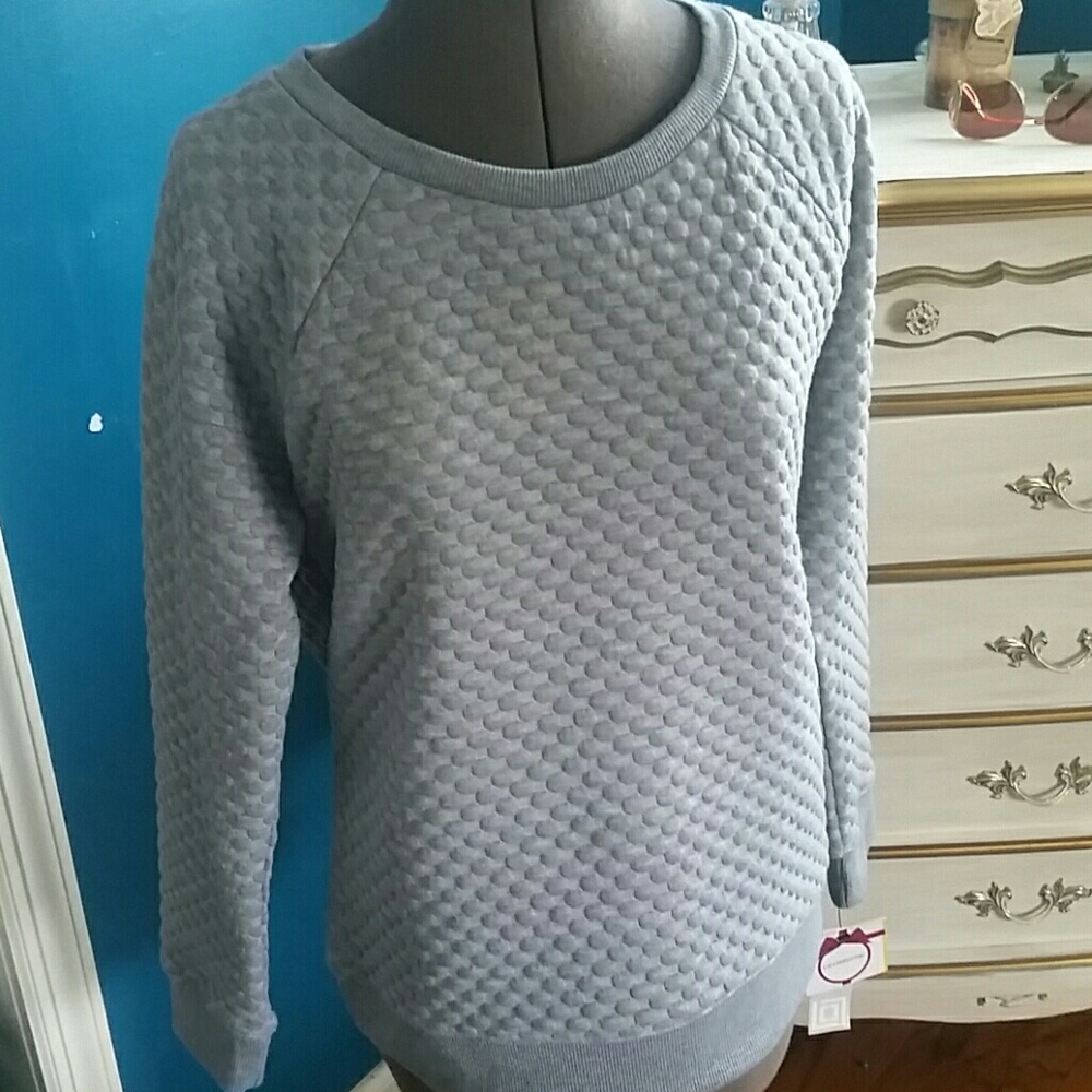 Liz Claiborne textured sweatshirt