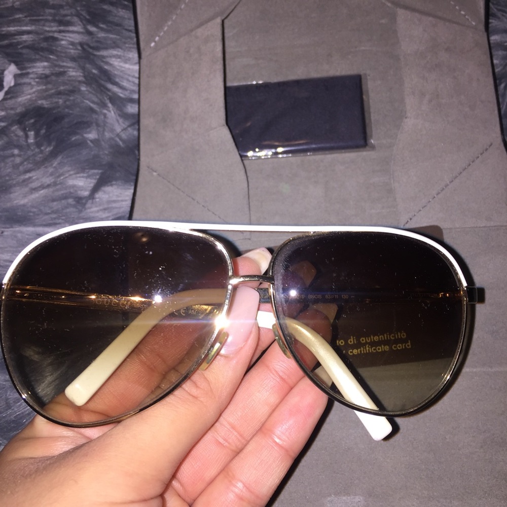 AUTHENTIC GUCCI AVIATORS