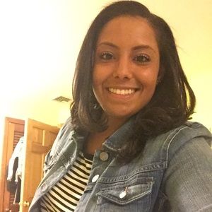 Meet your Posher, Julia