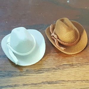 MINIATURE DOLLHOUSE HANDMADE COWBOY HATS SET OF 4