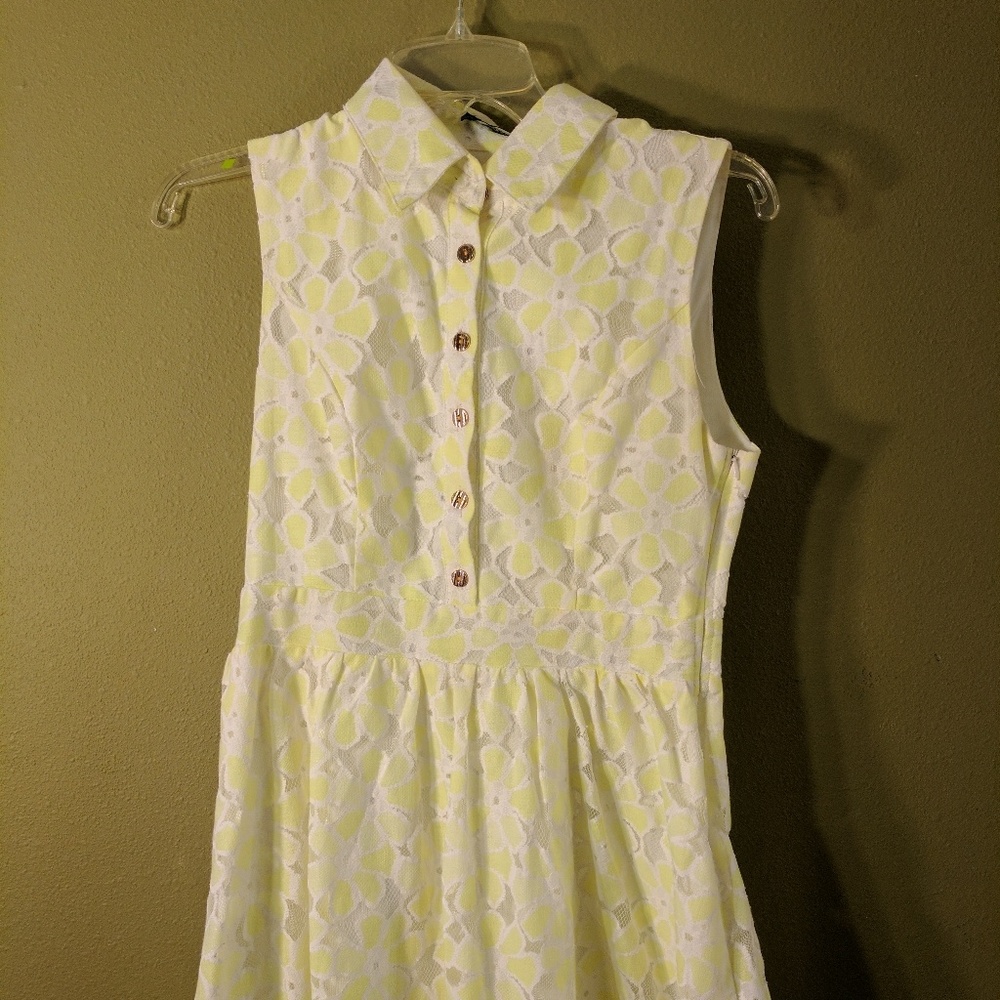 Collared dress