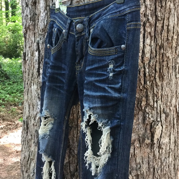 Denim - Distressed denim jeans