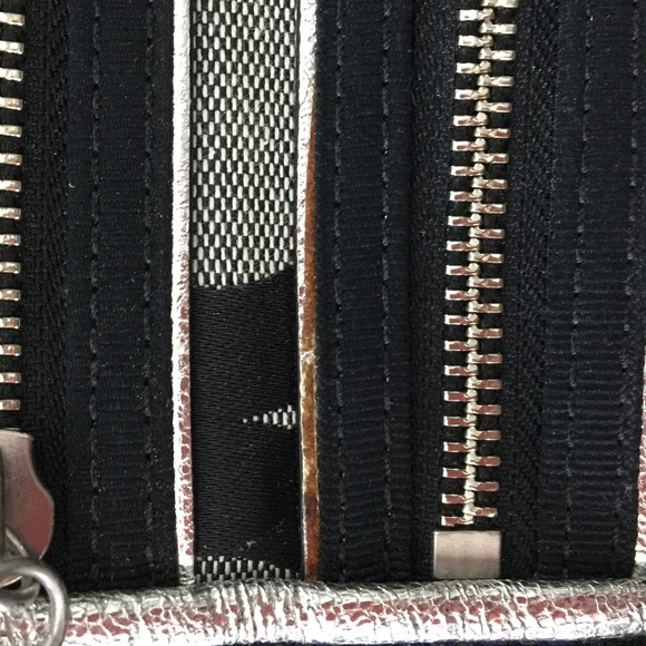 Authentic used condition Coach tote - Picture 3 of 4