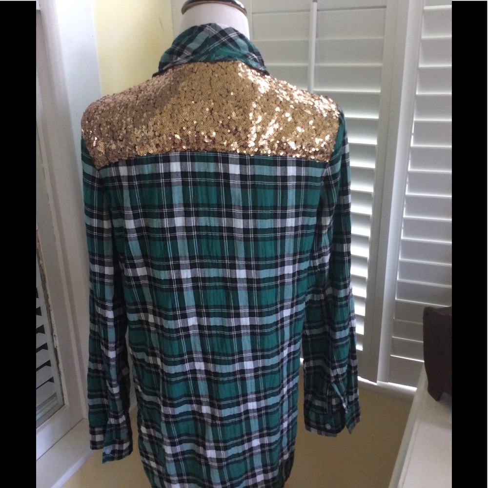 Green plaid jacket
