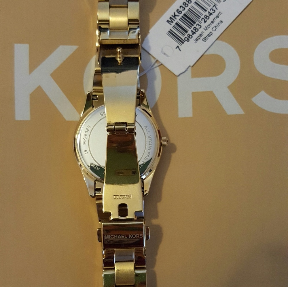 Michael Kors women Gold watch - Picture 5 of 6