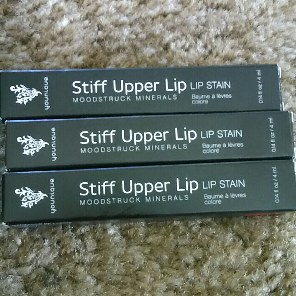 Younique stiff upper lip lip stains
