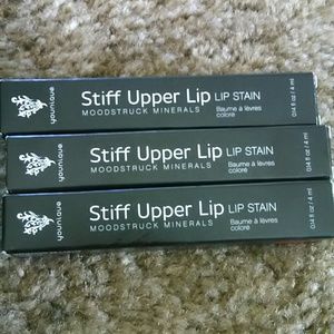 Younique stiff upper lip lip stains