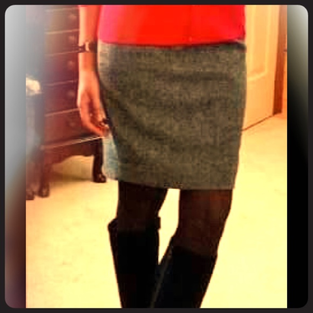 The Limited Tweed Pencil Skirt