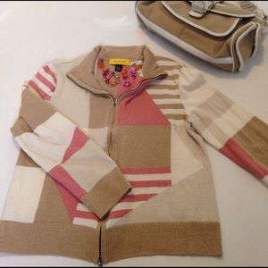 St. John zip up wool and rayon cardigan size L St. John zip up wool and rayon cardigan size L