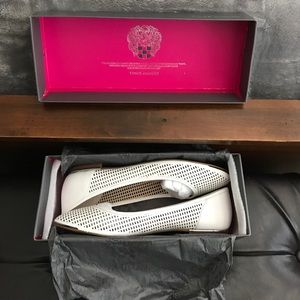Vince Camuto CAYA flats