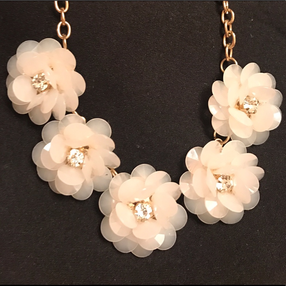 Flower statement necklace