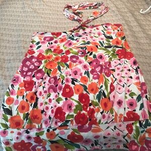 Super cute floral crop top size M