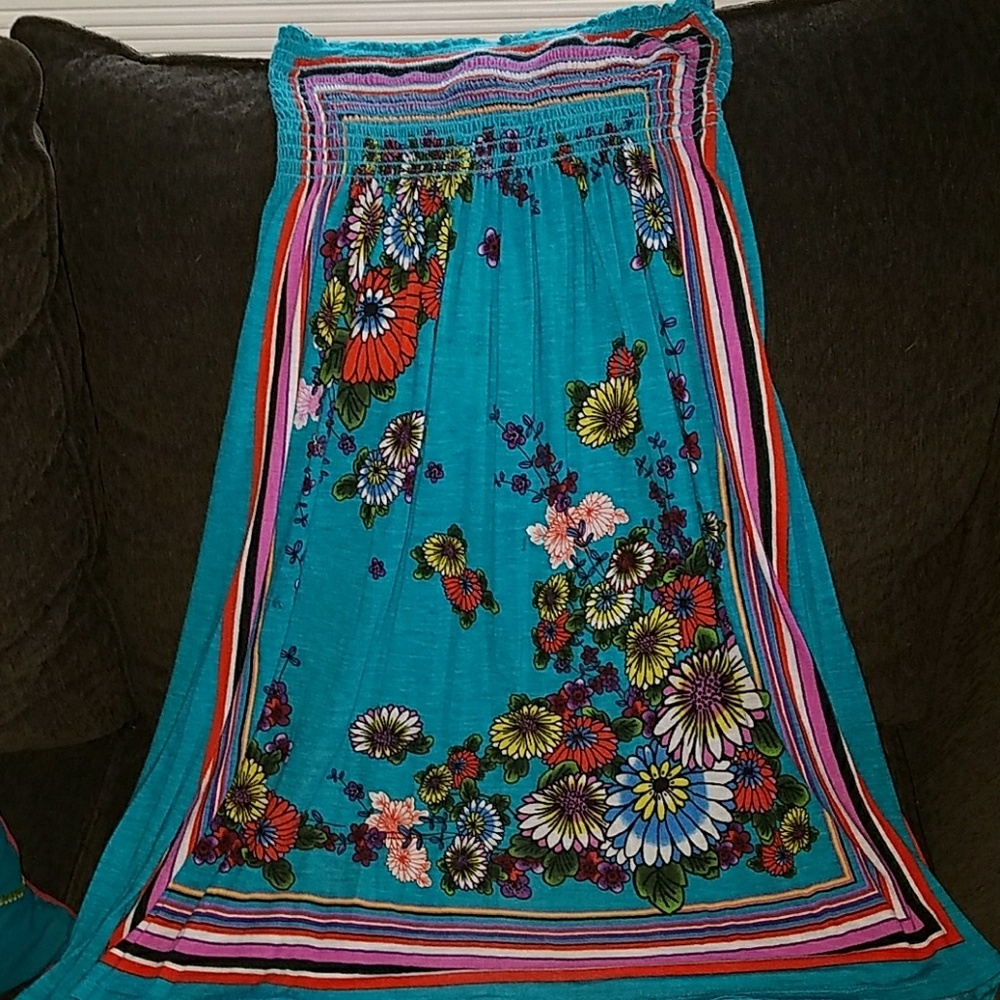 Thin soft dress/ skirt