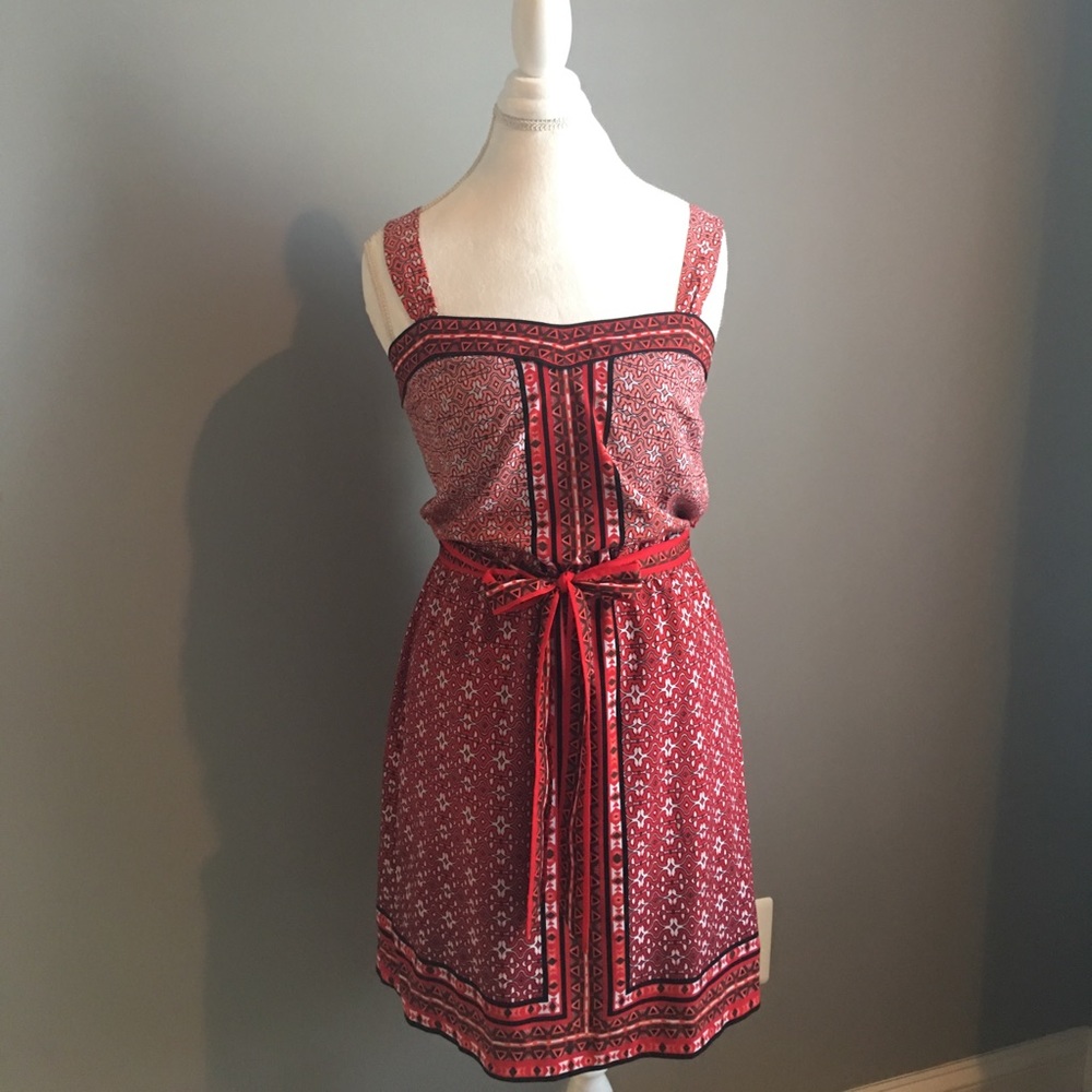 ****Sale****White House black-market pocket dress