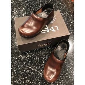 Dansko Women's Professional Clogs