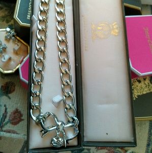 Juicy heart link bow necklace nib