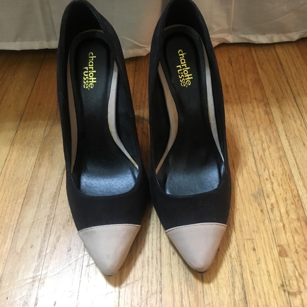 Black/Tan Suede Heels 👠