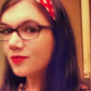 Meet your Posher, Rachel