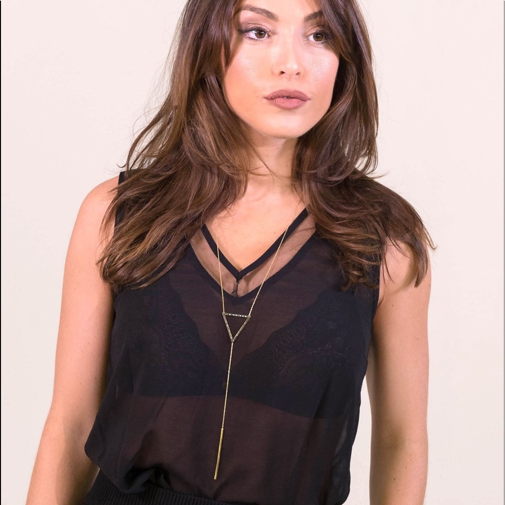 High Low Top - Picture 2 of 4