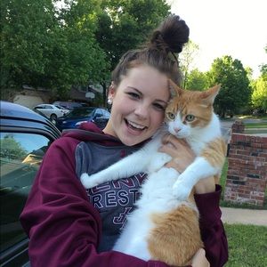 Meet your Posher, Kylee