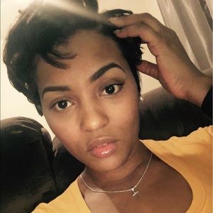 Meet your Posher, Sharrita