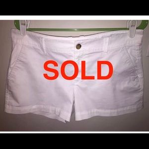 Old Navy 3.5" white shorts sz 8