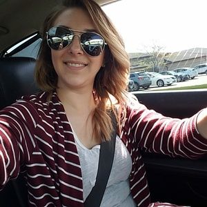 Meet your Posher, Samantha