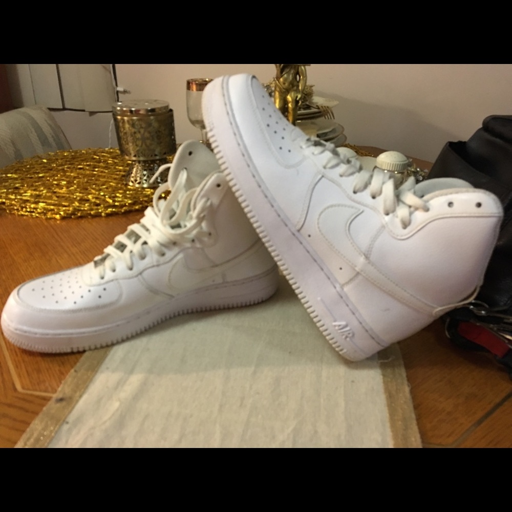 Air Force One's high tops