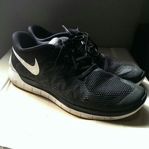 Men's Nike Frees 5.0