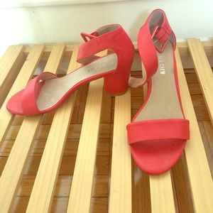 Chelsea Crew sandals, 39