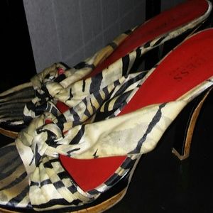 guess heels size 7