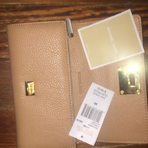 Wallet Wallet