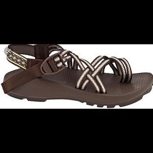 Women's chacos