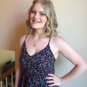 Meet your Posher, Rebecca