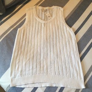 Sleeveless sweater