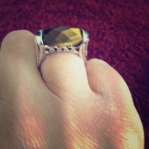 Lia Sophia ring size 7 silver color