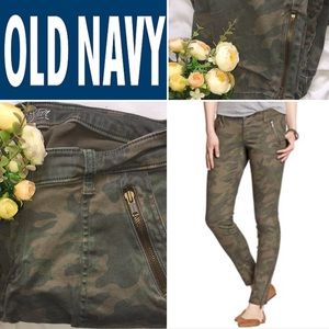Old Navy- Size14 Rockstar Skinny Camo pants.