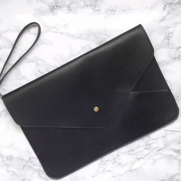 Handbags - Large envelope clutch in black