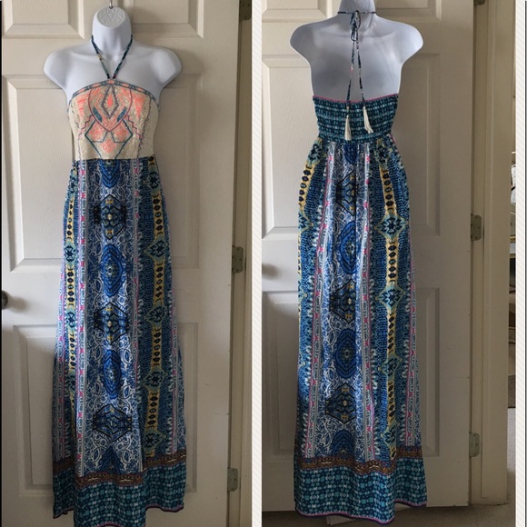 Flying Tomato Dresses & Skirts - Flying Tomato** maxi dress