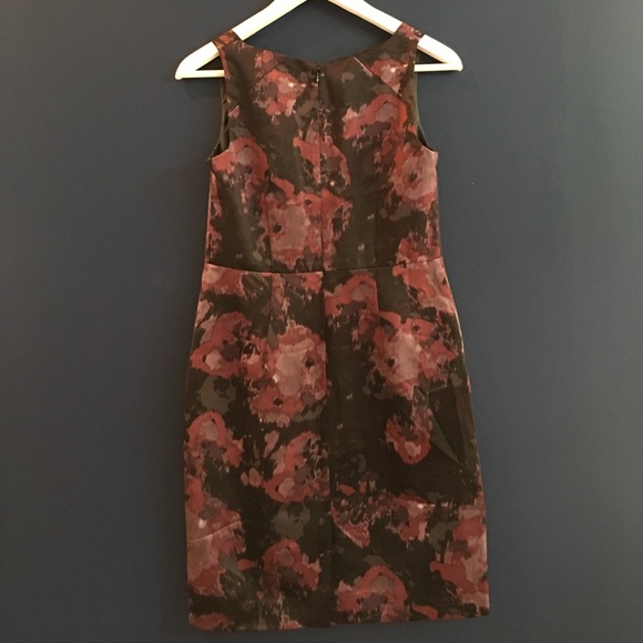 Gorgeous watercolor sheath dress. - Picture 2 of 4