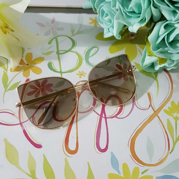 NEW TRENDY CAT EYE MIRROR VINTAGE  SUNGLASSES - Picture 4 of 5