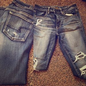 American Eagle distressed skinny jeans. Size 12.